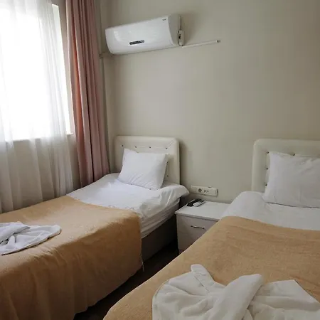 Hotel Life 3*