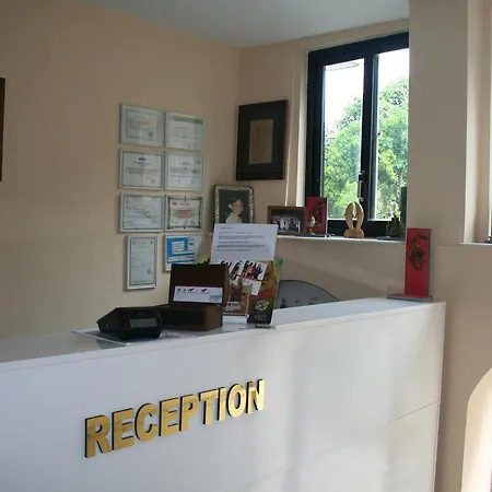 Life Hotel 3*