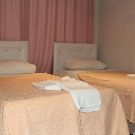 Hotel Life 3*